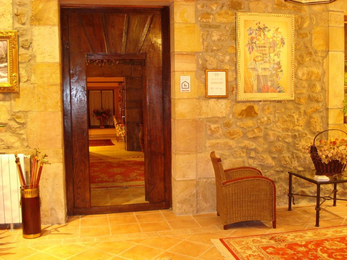 Hotel Palacio Garcia Quijano Corrales De Buelna Экстерьер фото