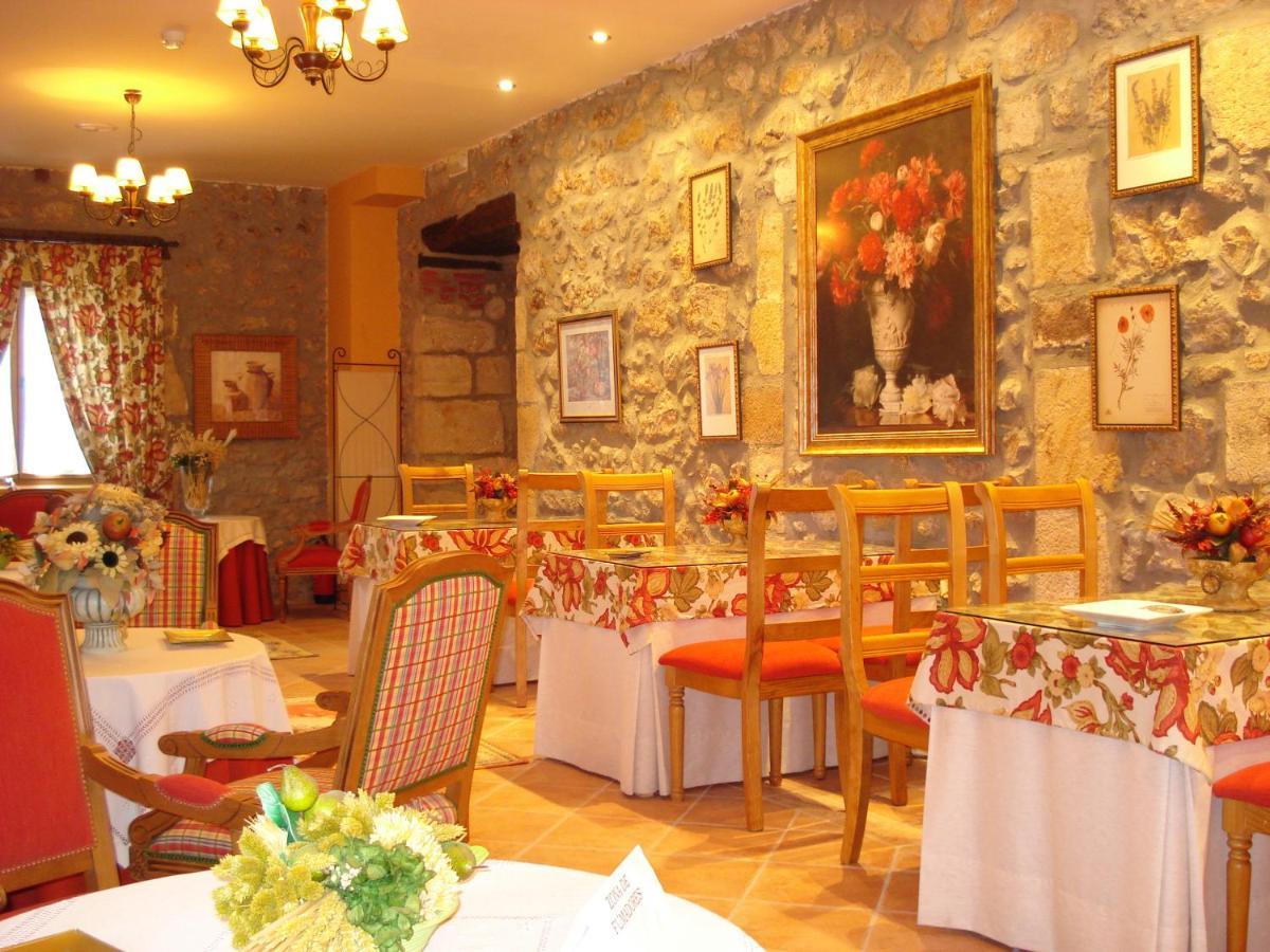 Hotel Palacio Garcia Quijano Corrales De Buelna Экстерьер фото