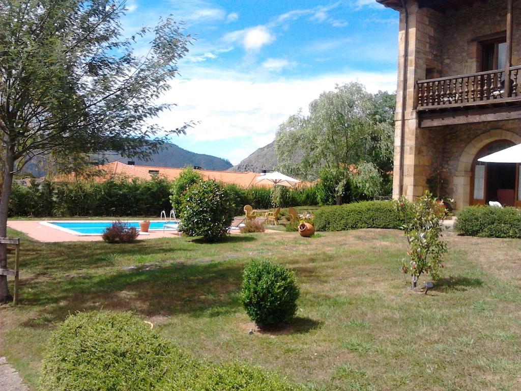 Hotel Palacio Garcia Quijano Corrales De Buelna Экстерьер фото