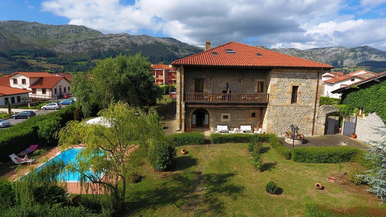 Hotel Palacio Garcia Quijano Corrales De Buelna Экстерьер фото